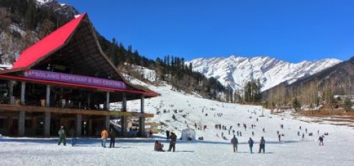 White hills in Himachal, tourists make merry