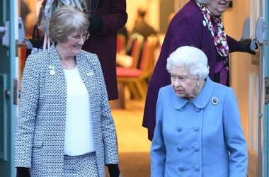 Brexit: Queen urges for common ground