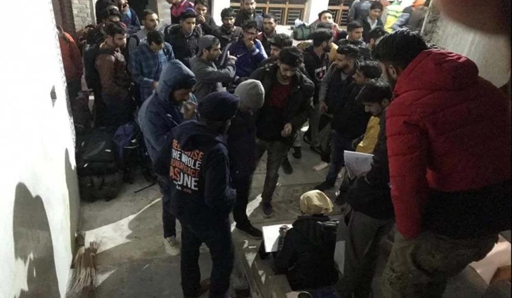 Pulwama Attack: Khalsa Aid to the rescue, helping Kashmiri students reach home