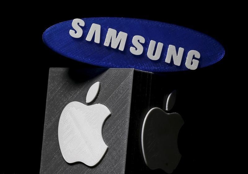 Samsung, Apple top 2 semiconductor chip buyers in 2018