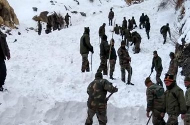 Himachal avalanche: 5 soldiers still missing, bad weather hampers efforts