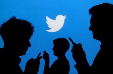 Micro-blogging site twitter and Tweetdeck down
