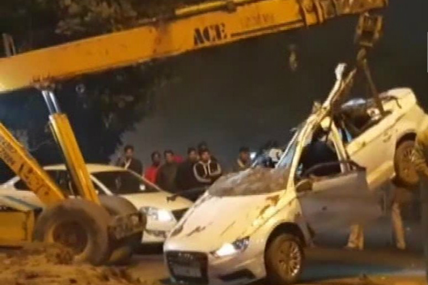 Delhi: 3 dead, child critical after dumper rams into Audi car