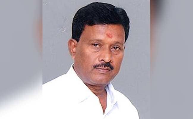 AIADMK MP S Rajendran dies in road accident