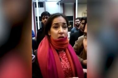 Watch: Goons beat Jamia Millia Islamia girl students; victims claim 'HoD involved'
