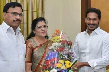 Andhra Pradesh Congress leader to join YSR Congress
