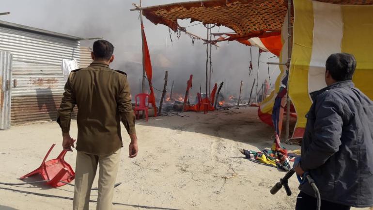Kumbh Mela : Bihar Governor Lalji Tandon's tent set ablaze