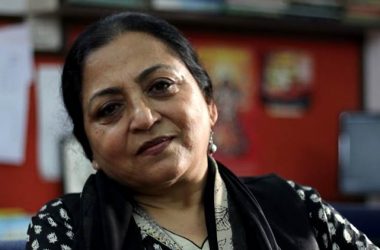 An open letter by a Tharoorian: Dear Madhu Kishwar, Shashi Tharoor does not need your Character Certificate