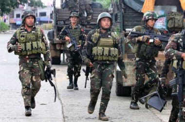 12 killed in clash between Philippines troops, militants