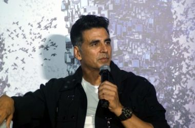 Akshay Kumar to make his digital debut with 'The End'