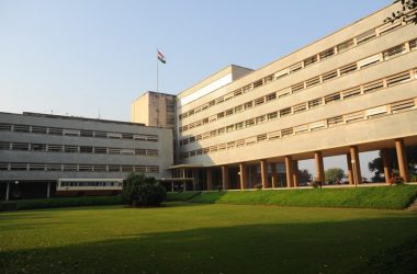 "Full salary has been paid", says TIFR over notice to pay staff, research scholars 50% salary due to ‘insufficient funds’