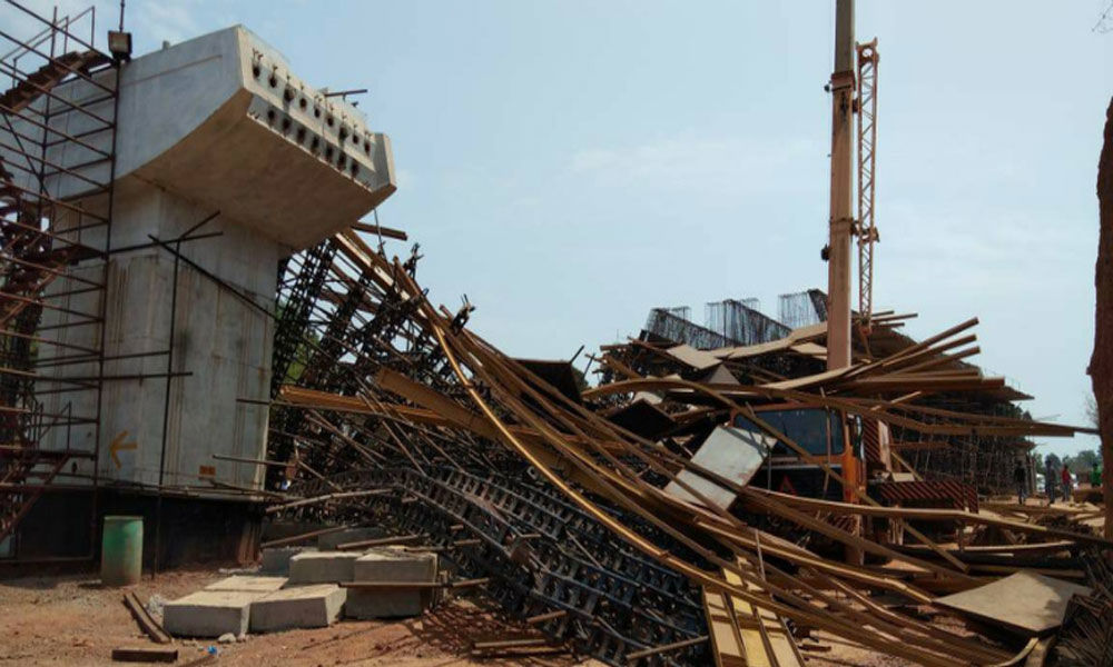 Goa: 4 injured as Zuari river bridge scaffolding collapses