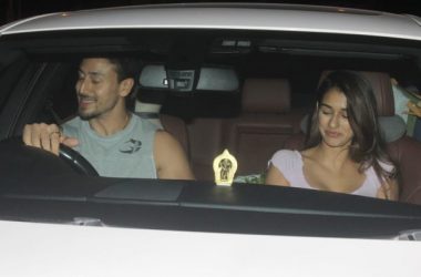 In Pics: Tiger Shroff spotted with girlfriend Disha Patani celebrating his birthday