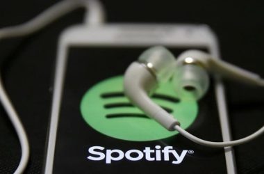 Now Spotify hits back, calls Apple 'monopolist'