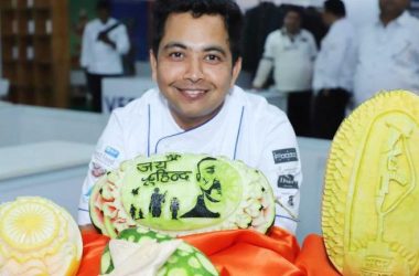 Chef pays tribute to Abhinandan Varthaman with carved watermelon at Culinary Art India, Watch Video