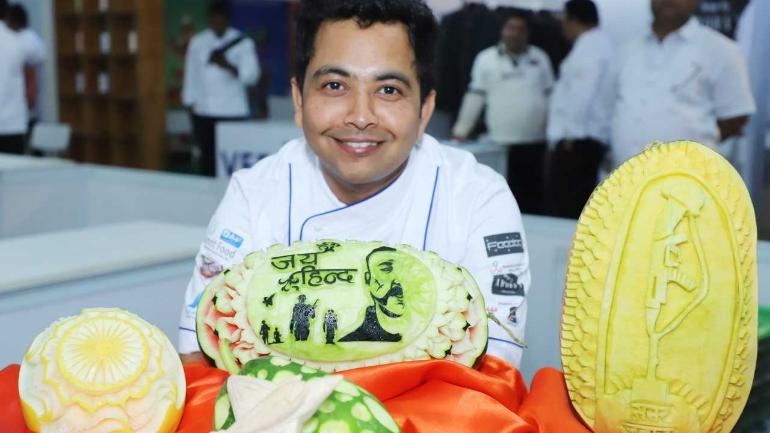 Chef pays tribute to Abhinandan Varthaman with carved watermelon at Culinary Art India, Watch Video