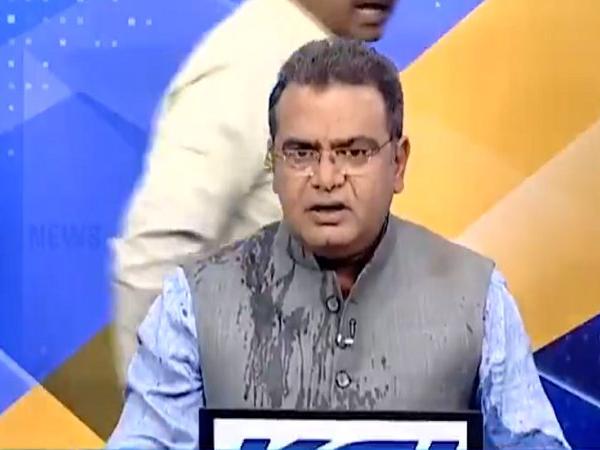 Congress leader assaults BJP spokesperson on live TV