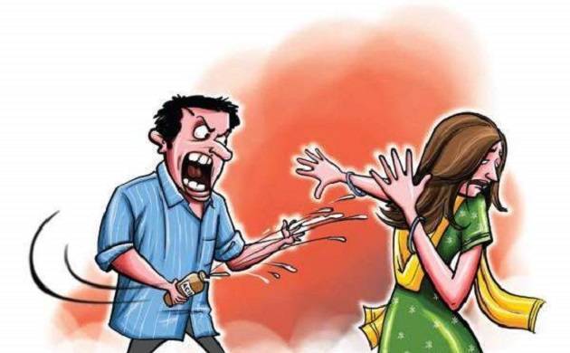 UP: Woman cop attacked with acid by four miscreants after refusing marriage proposal