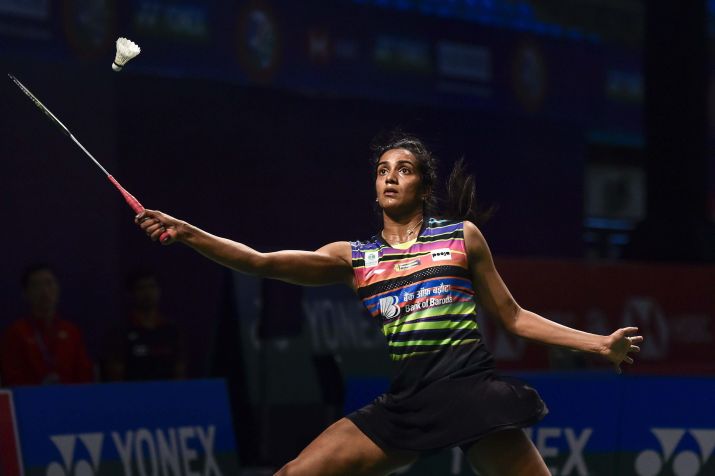 Singapore Open 2019: PV Sindhu in semis, Saina Nehwal exits