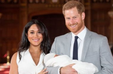 Prince Harry, Meghan Markle shares first glimpse of royal baby, see pics