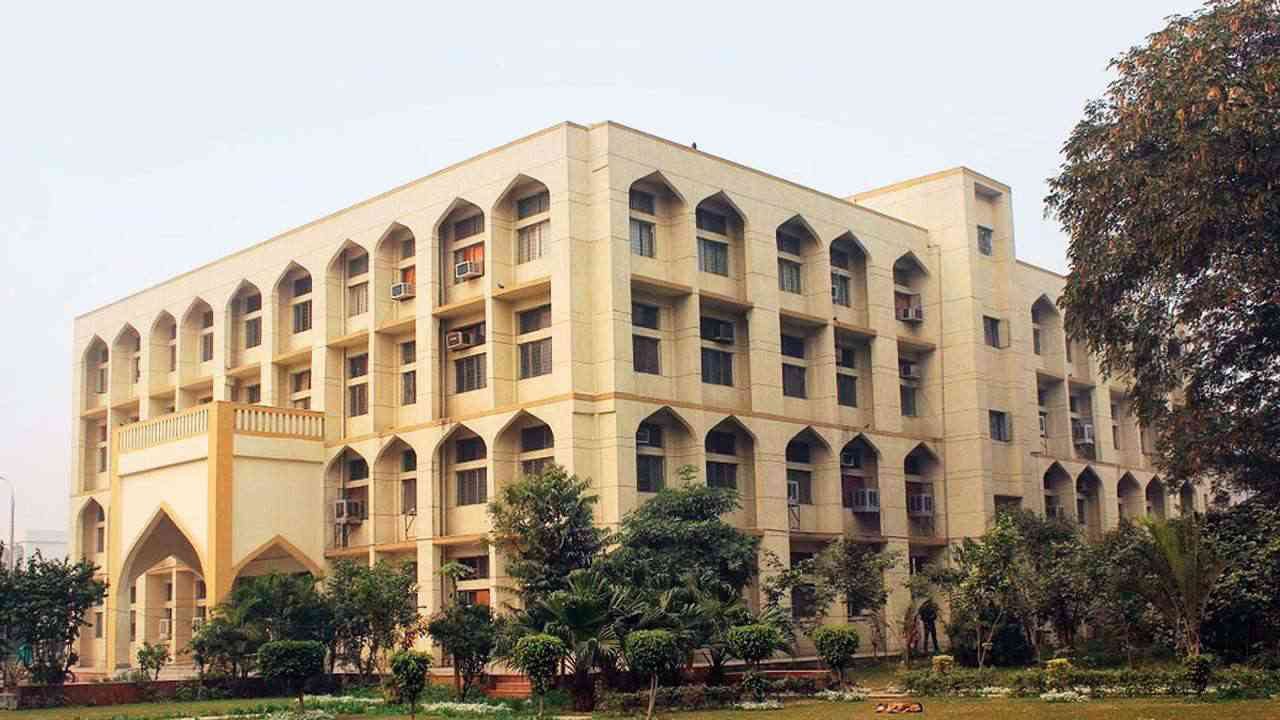 Jamia Millia Islamia to hold open book examinations in January 2021; Check details