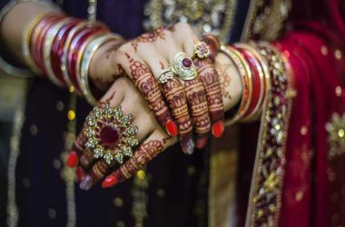 Madhya Pradesh: Bride elopes with priest who performed her wedding rituals