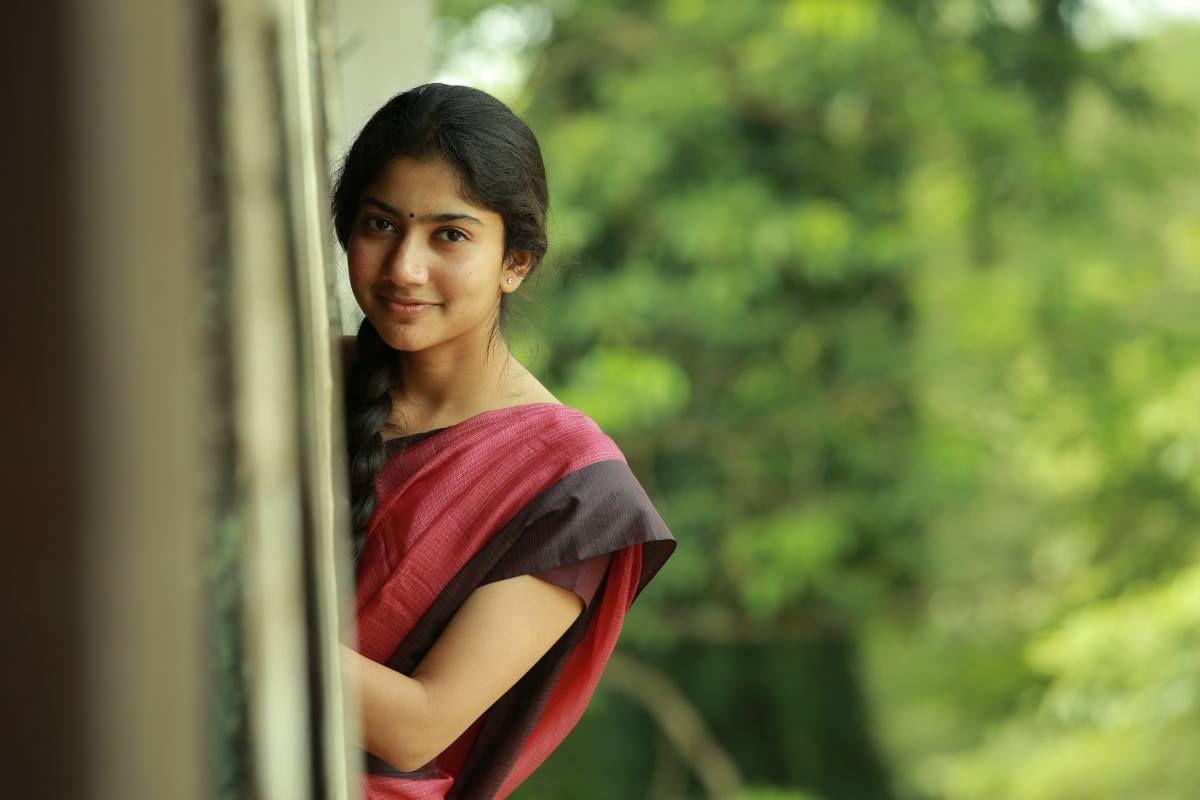 Saipallavi Tamil Actress Dex Video - Sai Pallavi Birthday Special: Photos that prove the actor is a natural  beauty