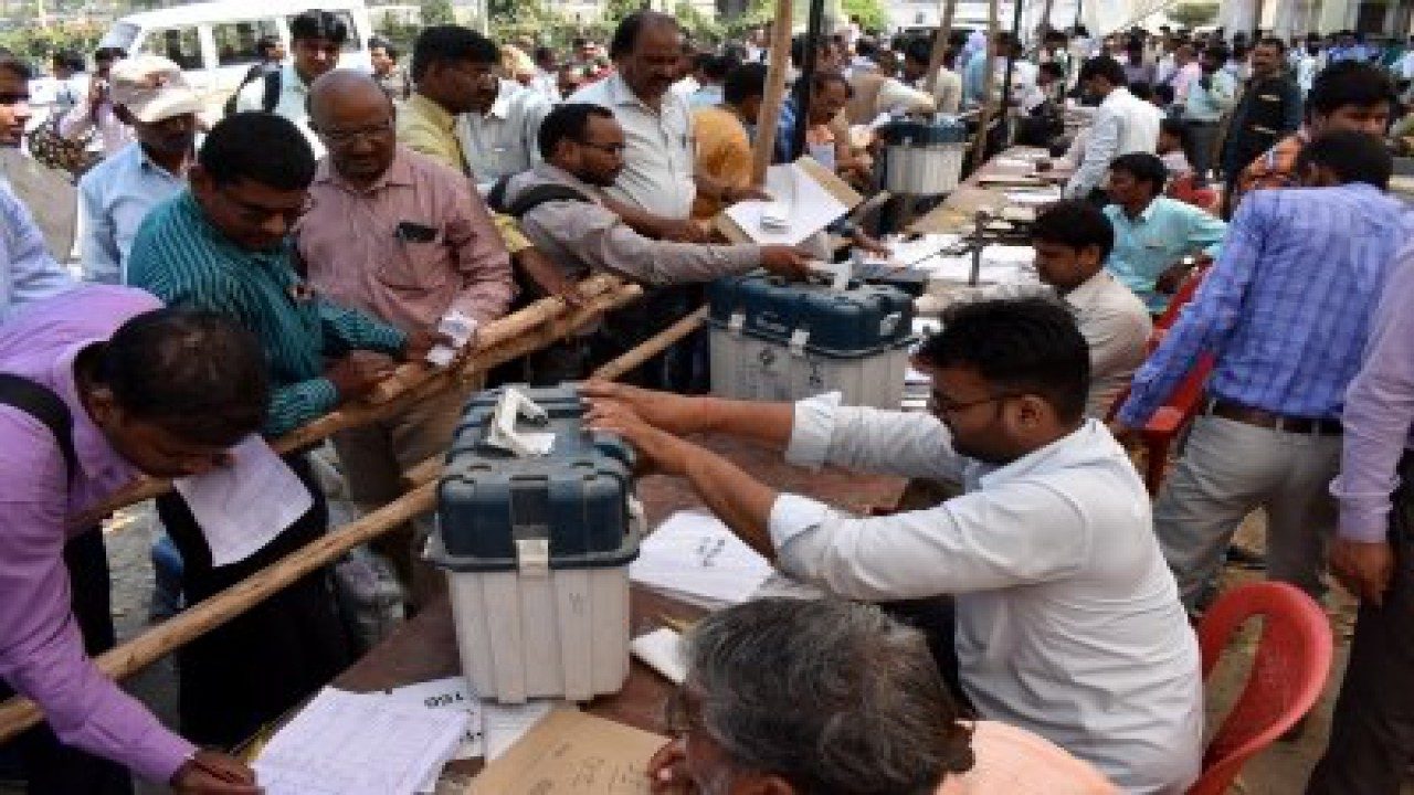 Uttar Pradesh: Polling brings double trouble in village of twins