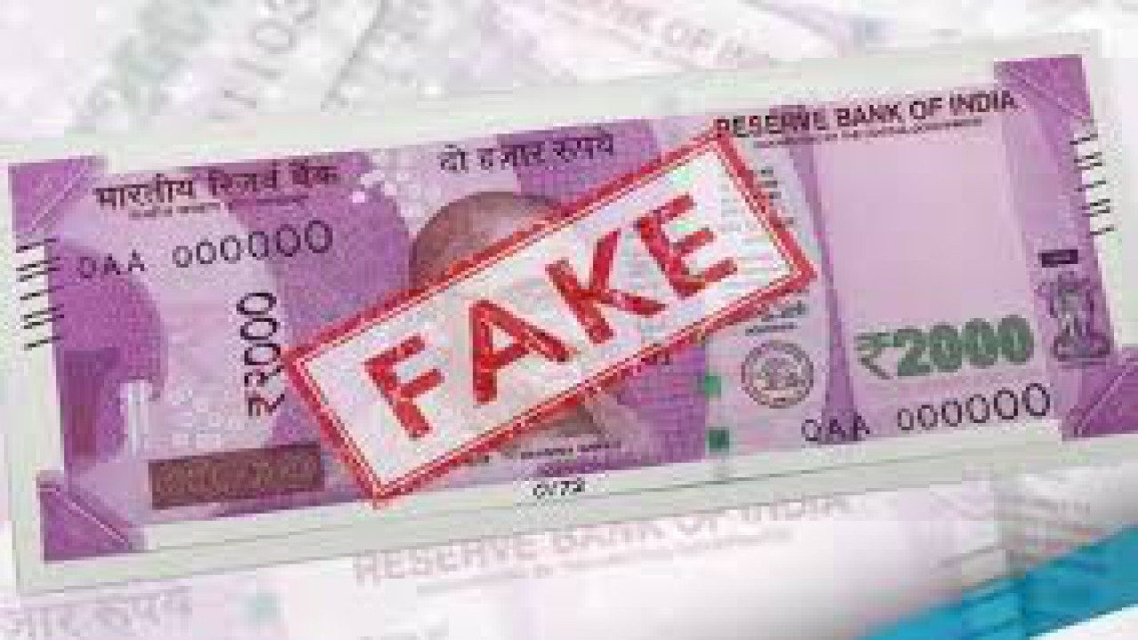 Delhi: Inspired by YouTube video, man prints Rs 10 lakh fake currency; held