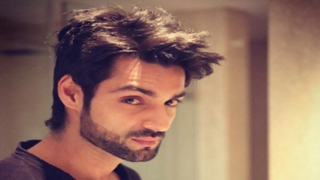 Actor Karan Wahi hits out at media for mistaking him for a molestation accused