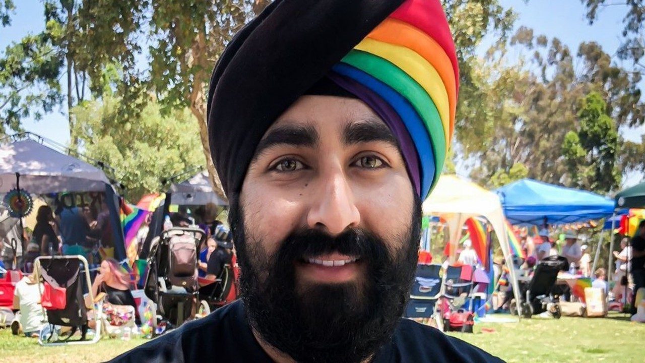 It's Viral! Sikh man dons rainbow turban for Pride month in California