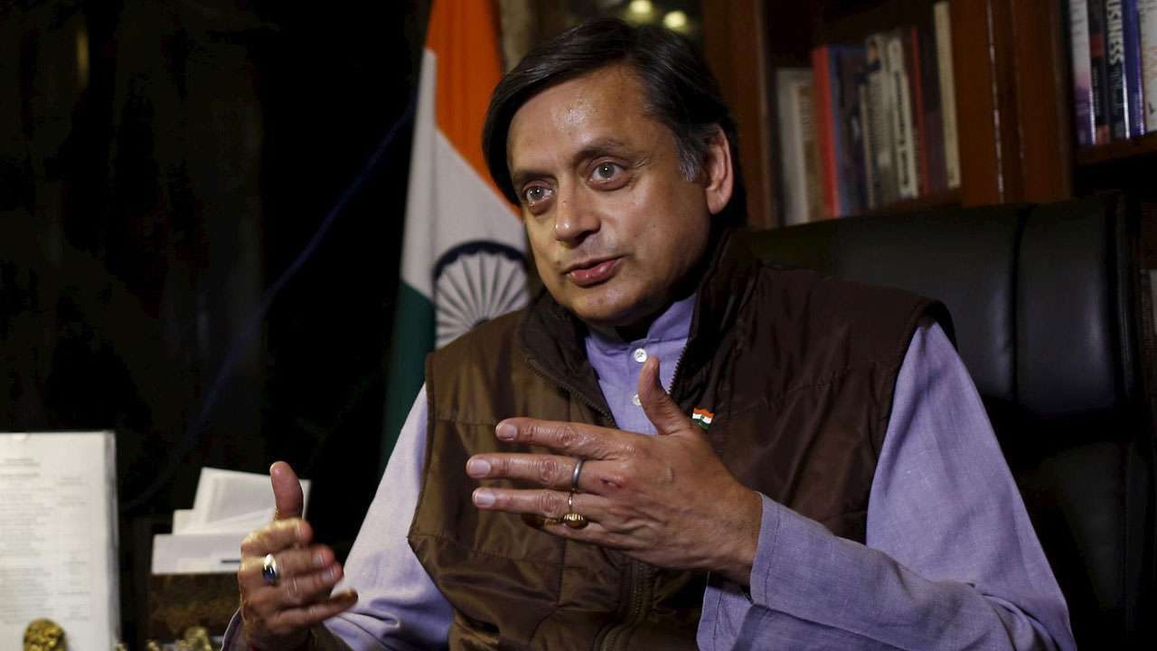 Kolkata court issues arrest warrant against Shashi Tharoor over "Hindu Pakistan" remark