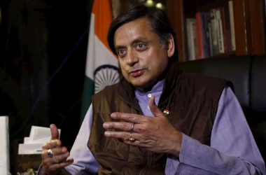 Kolkata court issues arrest warrant against Shashi Tharoor over "Hindu Pakistan" remark