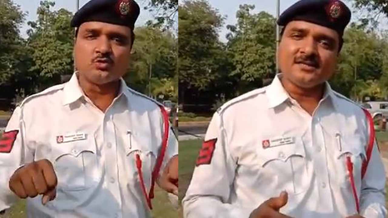 Delhi cop raps traffic rules in parody of ‘Apna Time Ayega’, video goes viral!