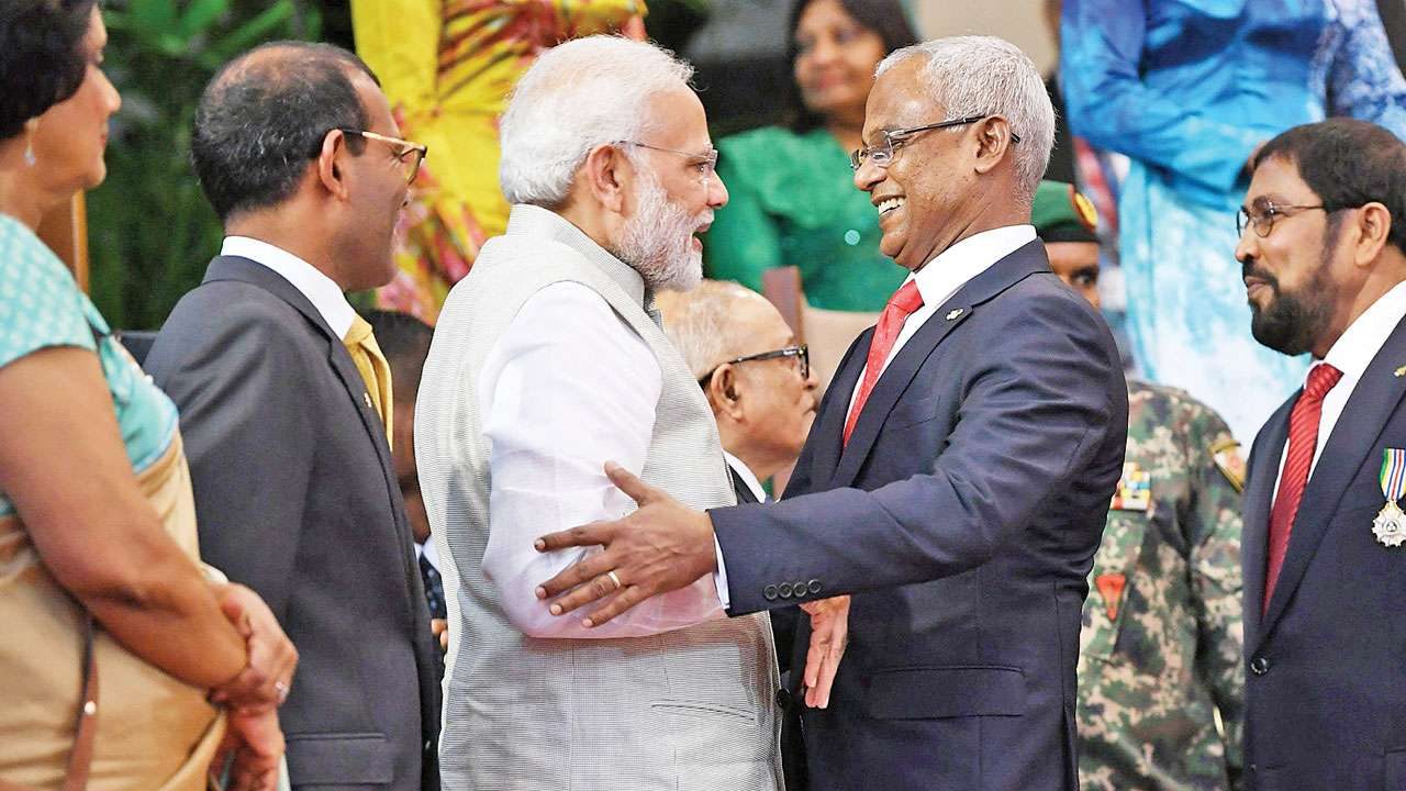 नरेंद्र मोदी, मालदीव, मालदीव दौरा, भारत आणि मालदीव, PM Narendra Modi, Modi in Maldiv, Modis first overseas visit, India and Maldiv, Modincha pahila pardesh daura
