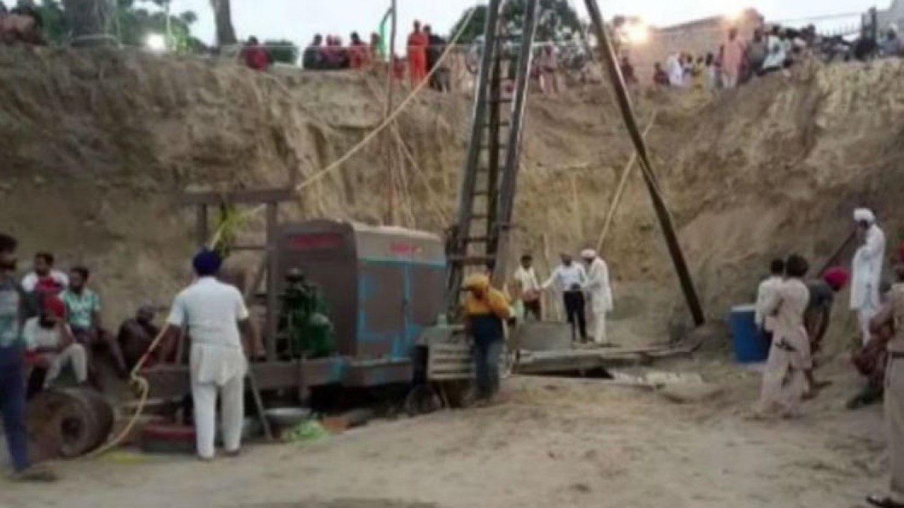Punjab: Child retrieved from borewell is dead, claims family