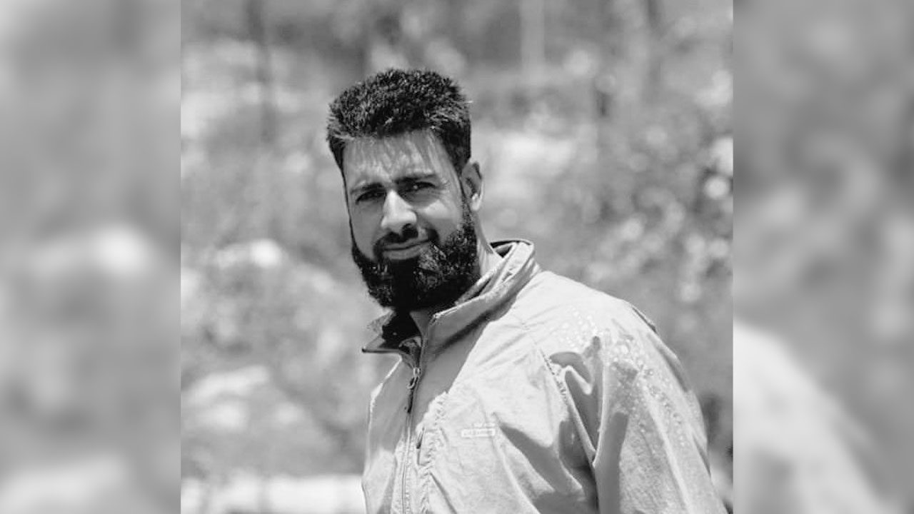 Brave Kashmiri guide saves five tourists, loses own life