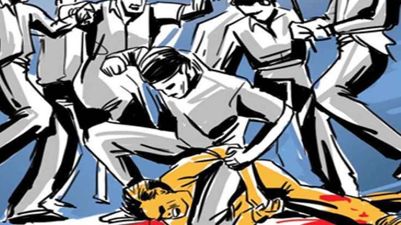 Bihar: Man lynched to death on pretext of theft in Motihari