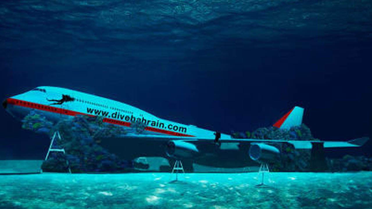 Bahrain to open underwater theme park, plans to sink Boeing 747 airplane