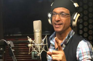 Javed Jaffrey doubles up the fun for MX Player’s ‘Only For Singles’ as he dubs for the trailer!
