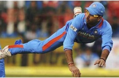 3 times when Yuvraj Singh changed the game with his fielding