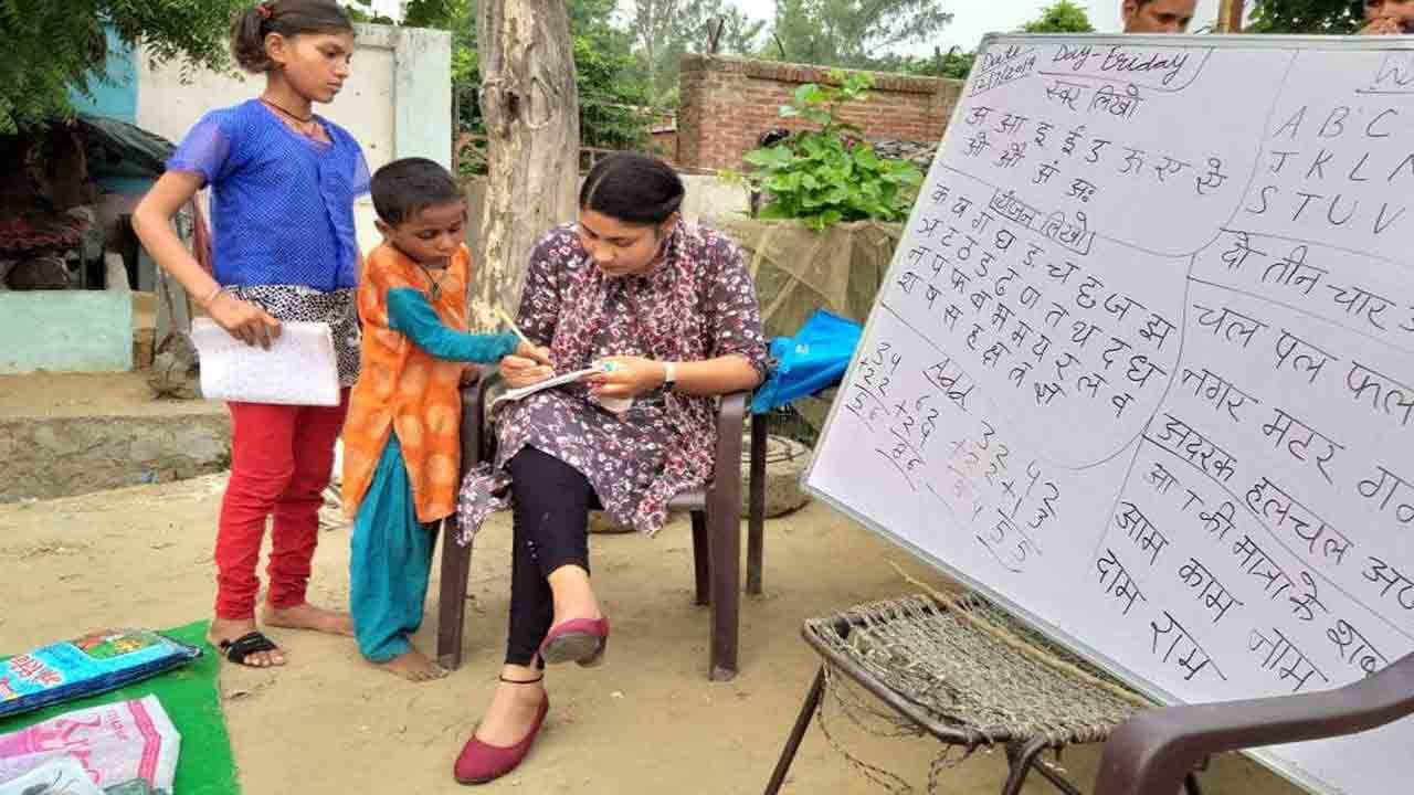 Police Madam: Meet the UP cop who provides free education to underprivileged children