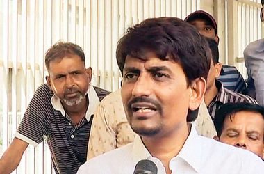 Gujarat: Congress MLAs Alpesh Thakor, Dhavalsinh Zala resign from state assembly; say party humiliated them