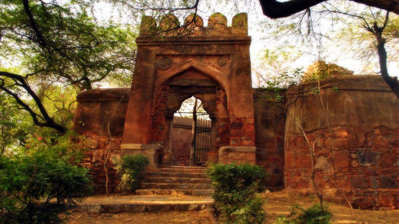 Are these places haunted? 5 places in Delhi that will send chills down your spine