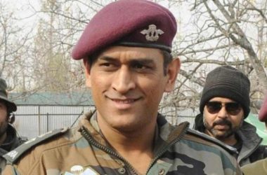 MS Dhoni likely to unfurl tricolour in Leh on Independence Day