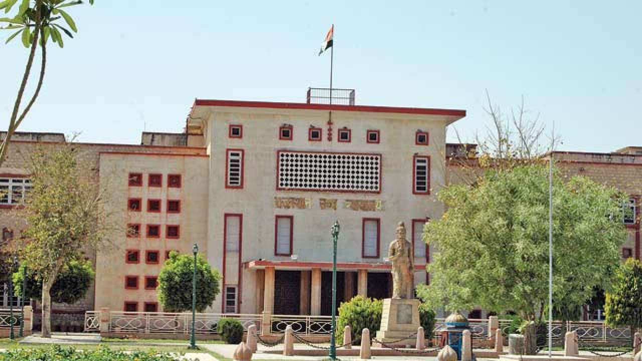 No life-long bungalows to former Chief Ministers: Rajasthan High Court