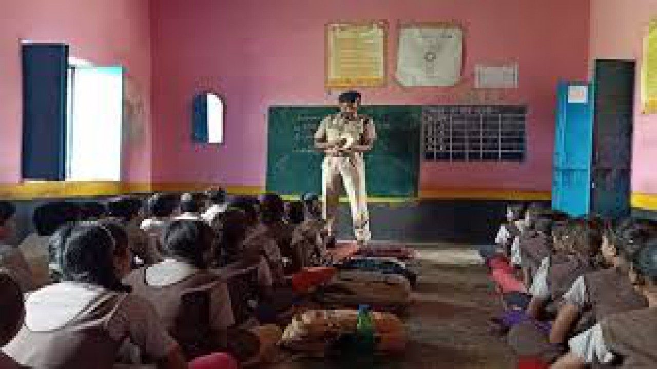 Madhya Pradesh cop-teacher: A man with a plan