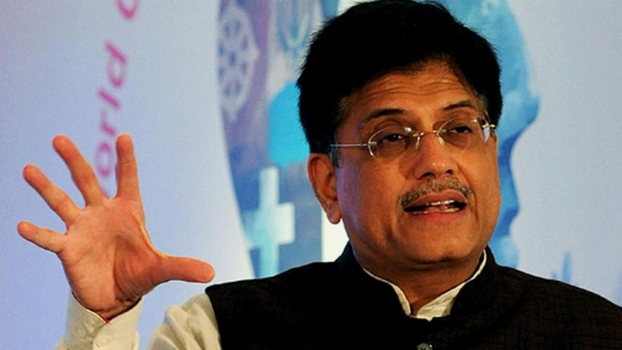 Commerce Minister Piyush Goyal mixes up Einstein with gravity on growth pep talk