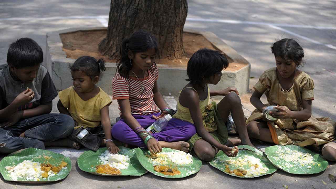 Roti Banks: An effort to fight food wastage and hunger across India