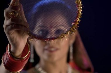 Karwa Chauth 2019:Tihar jail women inmates line up at jail's beauty parlor to get ready for the festival